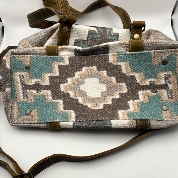 Myra Bag Aztec Pattern Shoulder Bag with Leather Straps - Picture 5 of 9